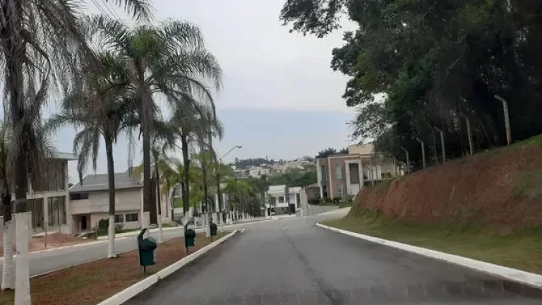 Imagem OPORTUNIDADE !!! CASA EM CONDOMÍNIO FECHADO NO JARDIM GRAMADÃO - JUNDIAÍ SP