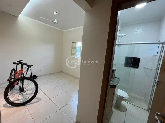 Imagem Linda casa de esquina com 4 suítes