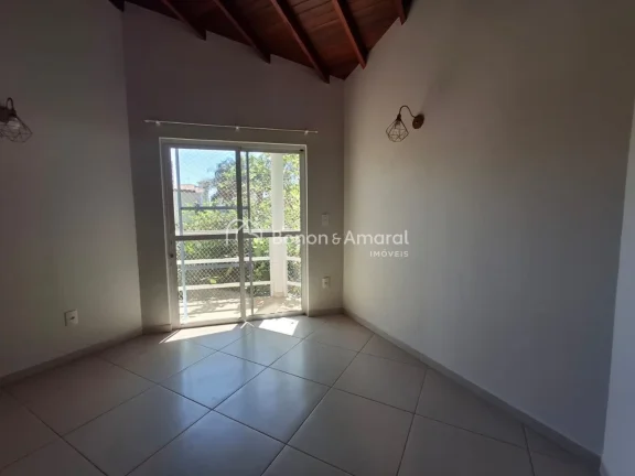 Imagem Ótima oportunidade com um preço imperdível!!

Esta casa está localizada em um condomínio fechad...