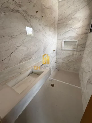 Imagem Sobrado 4 quartos, Jardim Presidente, 1.200.000,00

O sobrado possui:

- Sala ampla;
- 4 quartos, se...