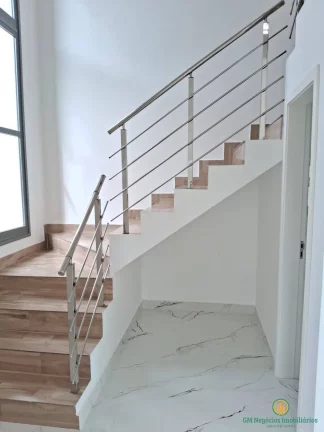 Imagem Excelente casa nova, 3 dormts sendo 1 suíte c closet em condomínio em Cotia