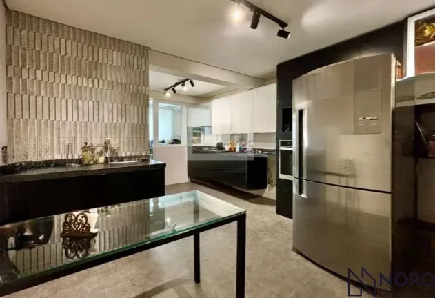 Imagem Apartamento Espaçoso com 3 Suítes e 2 Vagas no Centro de Santa Maria