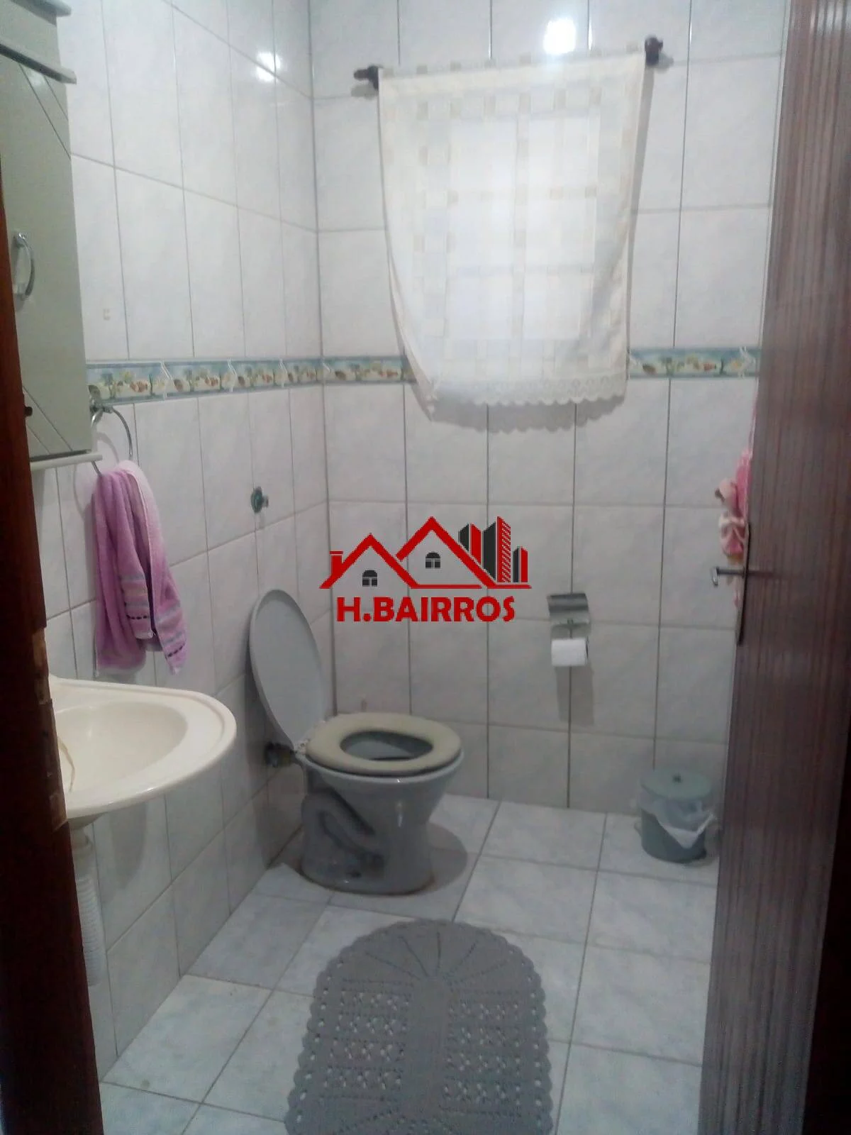 Imagem Casa com 03 Dormitórios à Venda no Jardim Sat?(C)lite - SJCampos