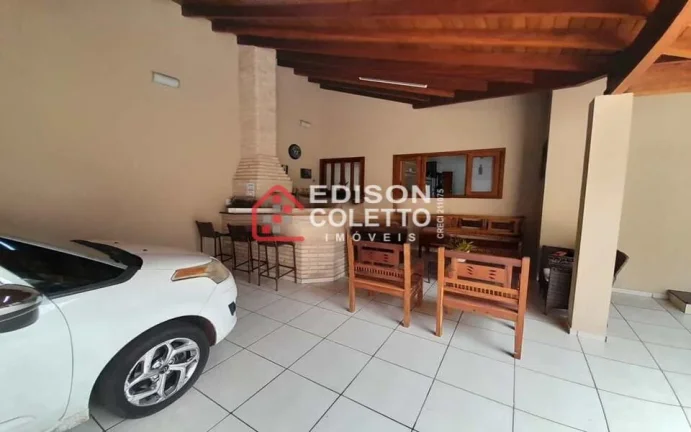 Imagem Linda casa a venda em Jaú, no Jardim Campos Prado II com 4 dormitórios