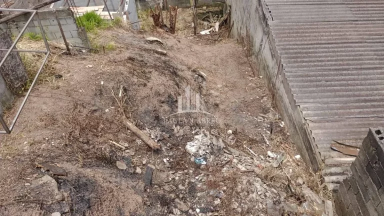 Imagem Ótimo Terreno 125m² (podendo ser 250m²), Escritura, Declive, no Jardim Zaíra 3, Mauá-SP