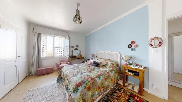 Imagem Apartamento no último andar de prédio em Higienópolis com 260m²!