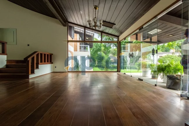 Imagem Casa Alto padrão 4 suítes no Parque Anchieta com piscina e churrasqueira