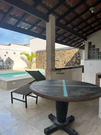 Imagem Sobrado com 4 dormitórios à venda, 200 m² por R$ 1.700.000 - Balneario Samburá - Peruíbe/SP