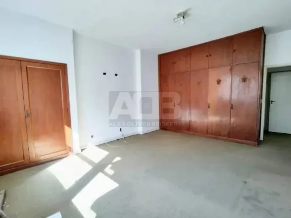 Imagem Apartamento à venda em Copacabana, 233m2, 4 quartos, 1 Vaga, na Bolívar.