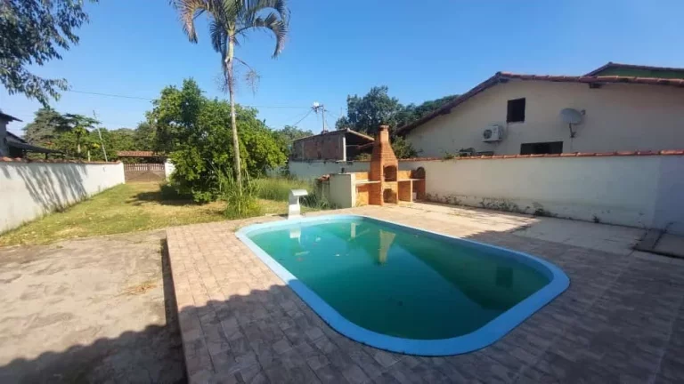 Imagem Casa para Aluguel em Maricá/RJ - 1 Dorm. 90 m2 Área Útil