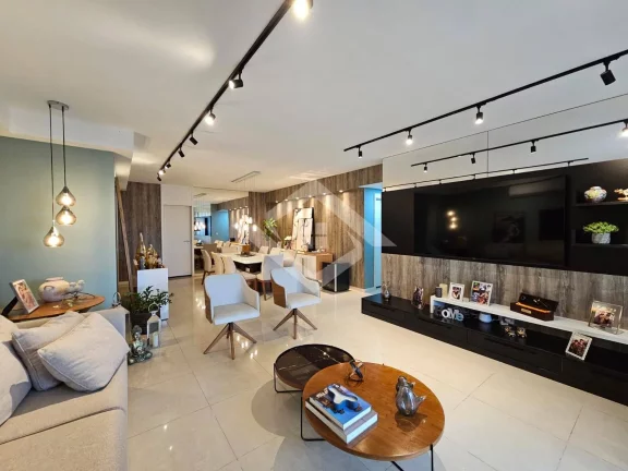 Imagem Apartamento Majestic Elegante – 4 suítes, 166m², Sol Poente, Vista Livre