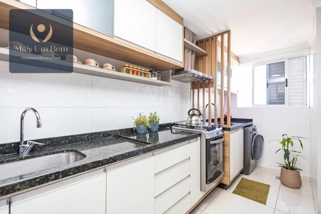 Imagem Apartamento com 2 quartos (1 suíte) à venda por R$ 555.000 - Novo Mundo - Curitiba/PR
