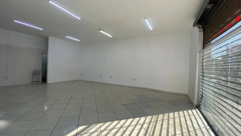 Imagem Salão Comercial de Esquina para Locação – Miolo do Ipiranga