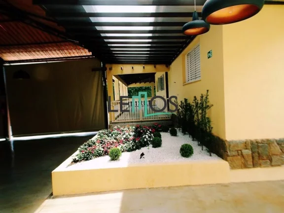 Imagem VENDE-SE CHACARA PARA EVENTOS ( EXCELENTE OPORTUNIDADE PARA INVESTIMENTO )