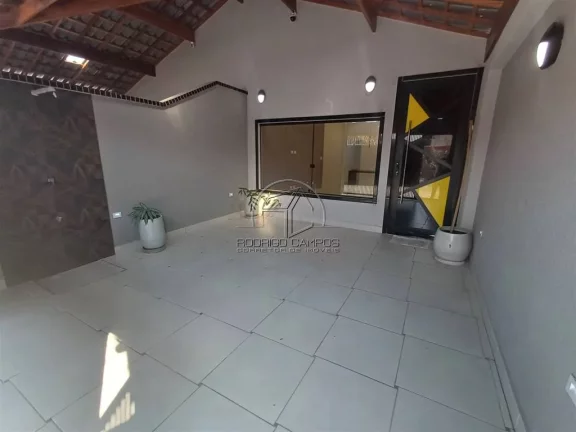 Imagem Espaçosa Casa Geminada 3 Quartos em Caiçara, Praia Grande