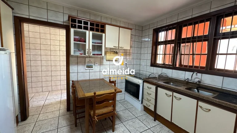 Imagem LINDA RESIDÊNCIA NO BAIRRO NOSSA SENHORA DE LOURDES