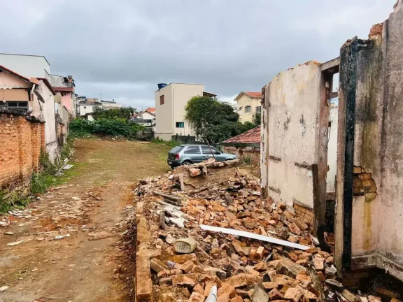 Imagem Ótimo lote à venda no bairro São José – 674m2 em excelente localização!