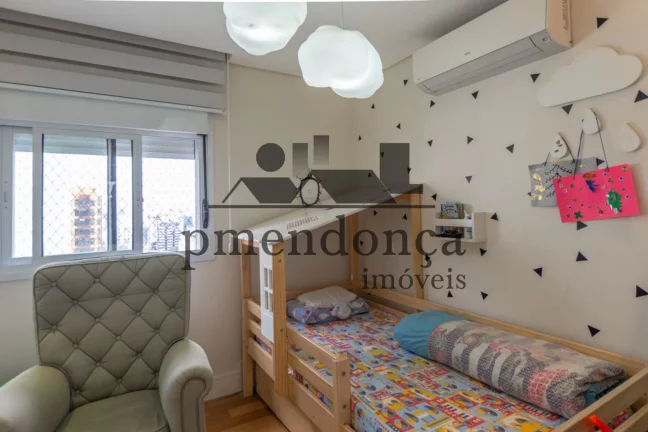 Imagem Apartamento em andar alto, super ensolarado, em um dos prédios mais legais de Pinheiros, 3 dormitó...