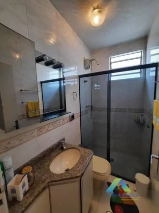 Imagem Sobrado com 3 Quartos e 3 banheiros à Venda, 151 m² por R$ 889.000