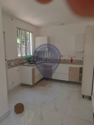 Imagem Imperdível Casa à Venda em São Paulo-SP, Jabaquara - 3 Quartos, 2 Salas, 2 Banheiros, 3 Vagas, 188m²