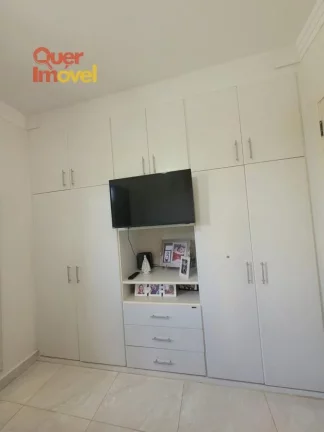 Imagem Oportunidade única! Apartamento com 3 quartos e 2 vagas de garagem no bairro Santa Cruz do José Jacques em Ribeirão Preto-SP.