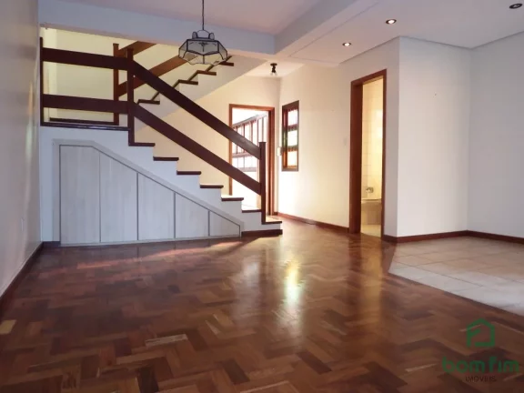 Imagem Casa de 3 dorm. para locação no bairro Glória, Porto Alegre/RS. - CA2740