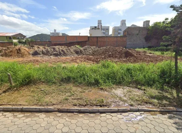 Terreno a venda no Bairro Tabuleiro