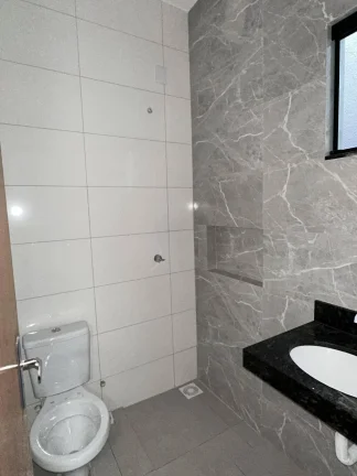 Imagem Casa De 2/4 C Suite Com 2k De Entrada No Santa Efigenia
