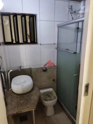 Imagem Apartamento com 2 dormitórios à venda, 76 m² por R$ 250.000,00 - Centro - São Gonçalo/RJ