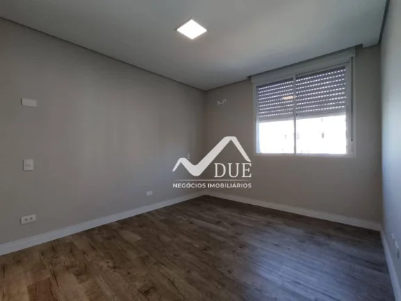 Imagem Apartamento na quadra da praia com 3 suites à venda, 136 m² por R$ 1.060.000 - Boqueirão - Santos/SP