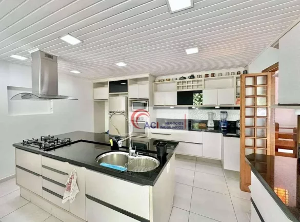 Imagem Casa com 3 Quartos à Venda ou Locação, 473 m² em Algarve - Cotia