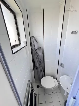Imagem Vende-se Excelente Apartamento com 2 dormitórios Baln Maracanã