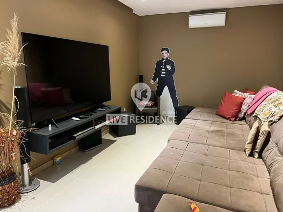 Imagem Chácara em Condomínio com 4 Quartos e 5 banheiros à Venda, 560 m²