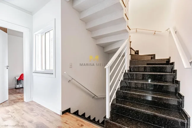Imagem Triplex à venda em Piraquara, Centro, com 3 quartos