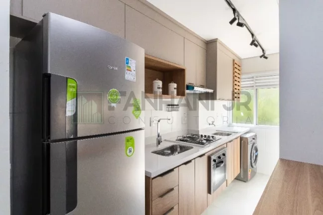 Imagem O Residencial Means do Campo oferece apartamentos de 58m² com 2 dormitórios, sendo 1 suíte, sala para 2 ambientes com varanda, cozinha ampla, 2 wc, ár
