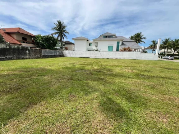 Imagem Terreno á venda, condomínio Bougainville I Frente Mar em Peruíbe