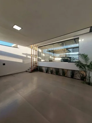 Imagem Linda casa no residencial Vila Verde