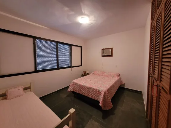 Imagem Apartamento com 3 dormitórios à venda, 140 m² - Pitangueiras - Guarujá/SP