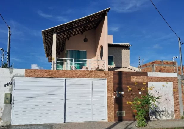 Casa à venda com Piscina no Loteamento Parque São Jorge - Bairro: Mosqueiro - Aracaju/SE.