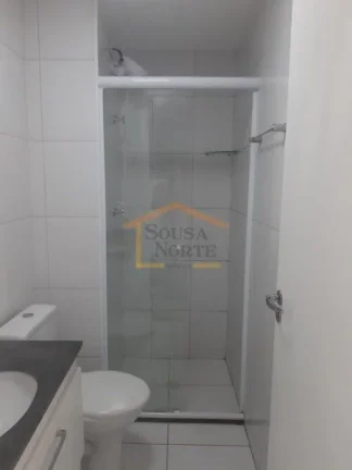 Imagem Apartamento 2 dormitórios, sala, cozinha com armários, banheiro, sem vaga de garagem. 34m².

Cond...