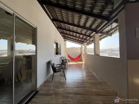 Imagem Casa Duplex com 2 Residências à Venda no Cristo Redentor – Patos de Minas
