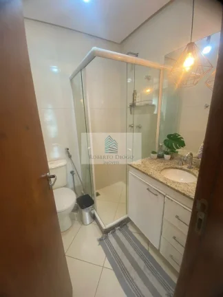 Imagem Imperdível! Apartamento à venda no Recreio dos Bandeirantes, Rio de Janeiro-RJ, com 3 quartos, 2 suítes, 1 sala, 3 banheiros, 2 vagas de garagem e 93m2.