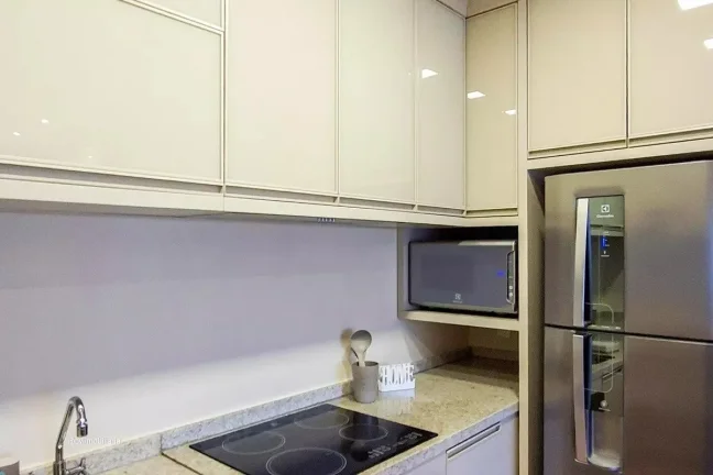 Imagem Este apartamento mobiliado é uma excelente opção para quem busca conforto e praticidades. Com 1 q...