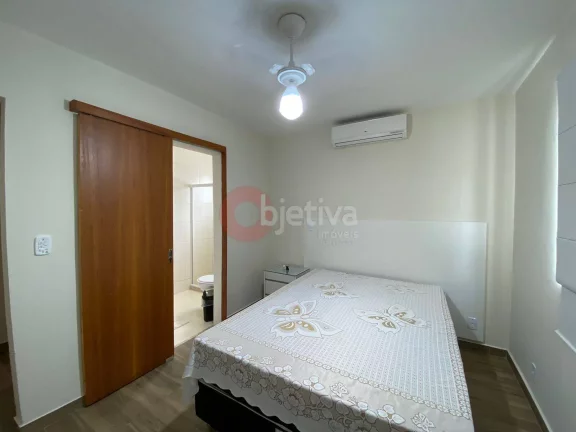 Imagem Casa linear, 3 quartos, mobiliada, Cond. dos Pássaros - Cabo Frio