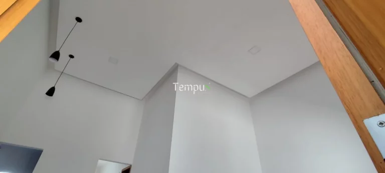 Imagem Casa Nova, com 3 Suítes, área gourmet com Churrasqueira, em Jardim Atlântico, Goiânia/GO