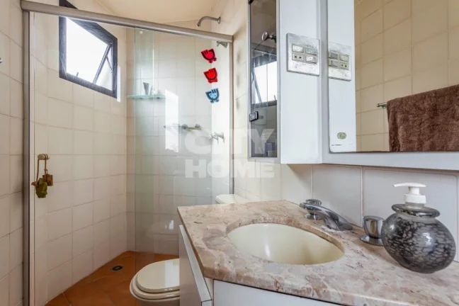 Imagem Apartamento de 127m², Alto de Pinheiros, com quatro dormitórios, sendo duas suítes, hall, lavabo,...