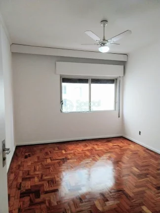 Imagem Lindo Apartamento com 120m² em Pinheiros Living amplo para dois ambientes com janelas piso ao teto,...