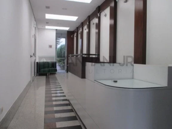 Imagem Casa comercial para locação em São Paulo-SP, bairro Jardim América: 10 salas, 6 banheiros, 25 vagas, 1.500,00 m²!