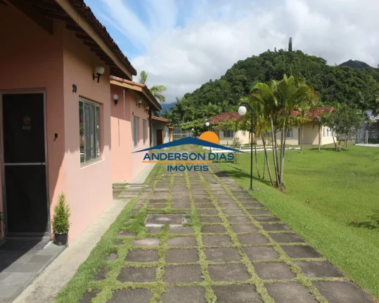 Imagem Casa com 2 dormitórios à venda, 60 m² por R$ 275.000 - Martim de Sá - Caraguatatuba/SP