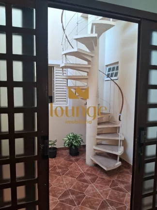 Imagem Casa Sobrado à venda em Jd. Maria do Carmo ZL - Sorocaba/SP